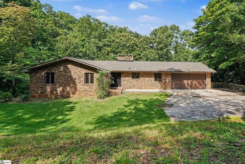 210 Lakeview Drive, Seneca, SC, 29672 | Card Image