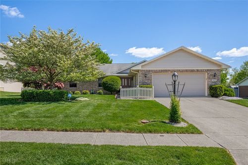 9274 Amchar Ct, Centerville, OH, 45458-3766 | Card Image