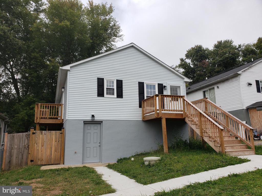 Addition Ave, Knoxville, MD 21758