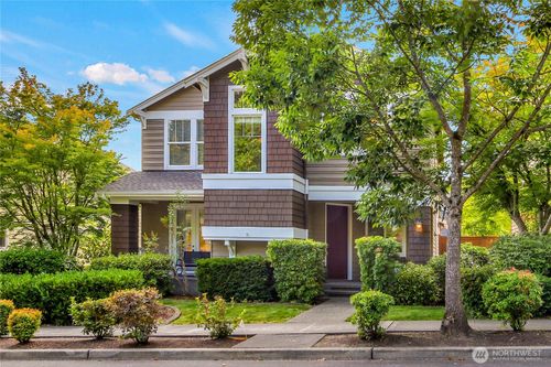 17021 Parkside Way Se, Renton, WA, 98058-9598 | Card Image