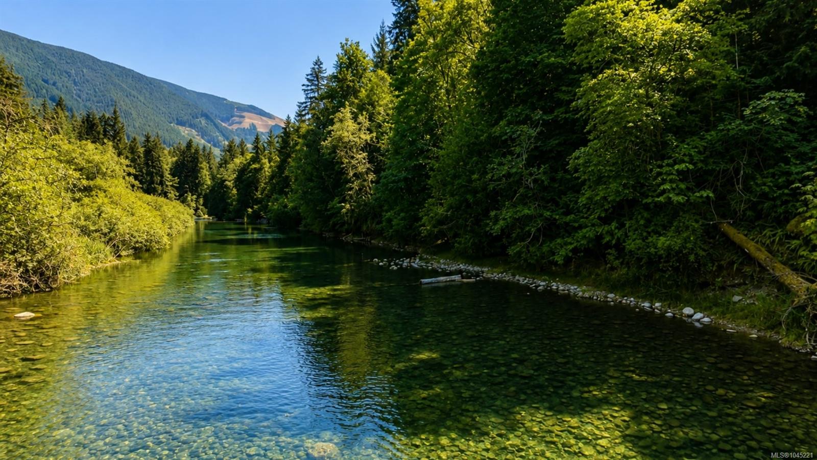 Residential in Lake Cowichan 4