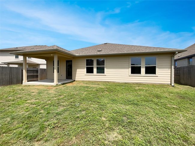 137 Periwinkle Ln, House other with 4 bedrooms, 3 bathrooms and 2 parking in Bastrop TX | Image 8