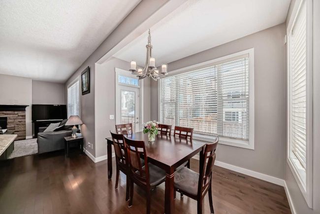 18 Rockford Road Nw, Home with 4 bedrooms, 3 bathrooms and 4 parking in Calgary AB | Image 17