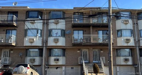 13-1093 E 72nd St, Brooklyn, NY, 11234-5328 | Card Image