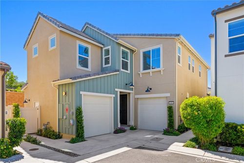 4089 Spring Haven Ln, Corona, CA, 92883-3192 | Card Image