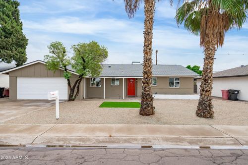 8257 E Cypress St, Scottsdale, AZ, 85257-2819 | Card Image
