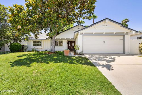 41 Oakleaf Ave, Oak Park, CA, 91377-1243 | Card Image