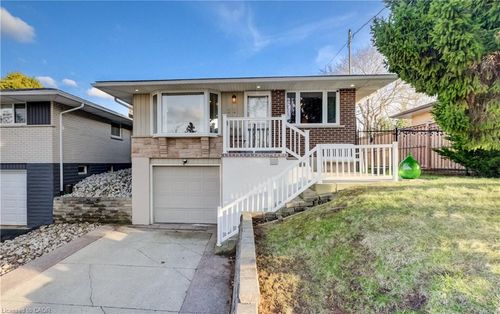 22 Duncairn Ave, Kitchener, ON, N2M4S4 | Card Image