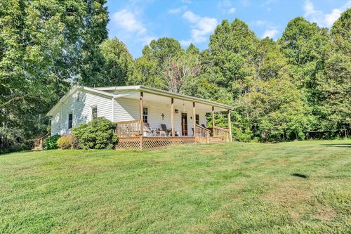 8006 Huff Mill Rd Se, Copper Hill, VA, 24079-2238 | Card Image