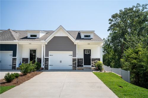e-11110 Watson Dr, Seneca, SC, 29672-7510 | Card Image