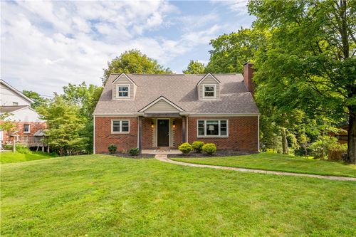 219 Woodside Dr, Washington, PA, 15301-3035 | Card Image