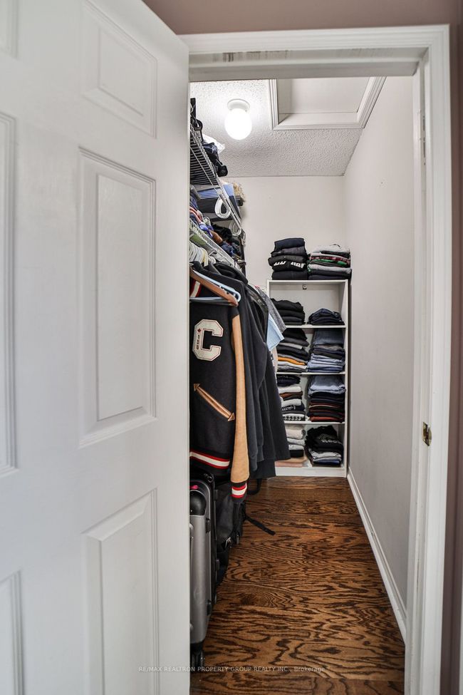 950 Taggart Cres, House other with 3 bedrooms, 3 bathrooms and 2 parking in Oshawa ON | Image 11