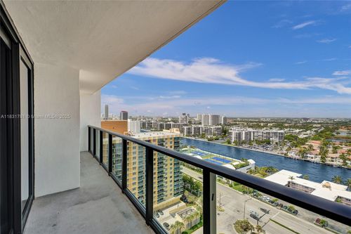 apt-2306-2301 S Ocean Dr, Hollywood, FL, 33019-2626 | Card Image