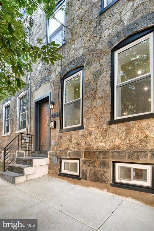 3424 Sunnyside Ave, PHILADELPHIA, PA, 19129-1433 | Card Image