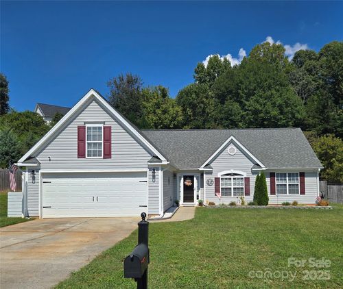 113 Arbridge Ct, Mount Holly, NC, 28120-2457 | Card Image
