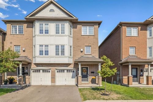 69-470 Beach Blvd, Hamilton, ON, L8H6X2 | Card Image