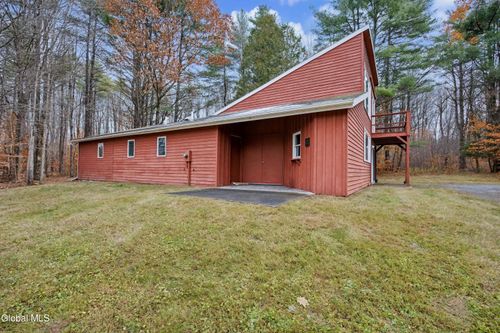175 Wilton Rd, Greenfield Center, NY, 12833-1704 | Card Image
