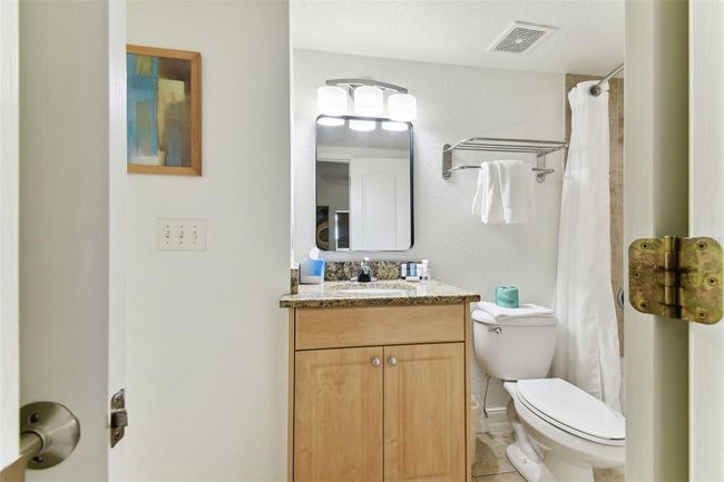 507 - 11605 Gulf Blvd, Condo with 2 bedrooms, 2 bathrooms and null parking in TREASURE ISLAND FL | Image 37