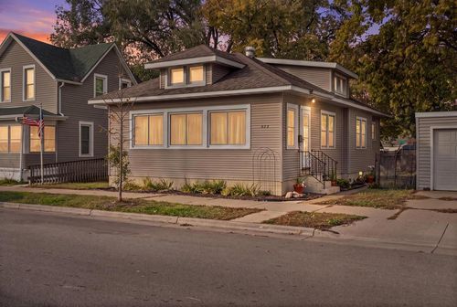 823 Sill St, La Crosse, WI, 54603-2449 | Card Image