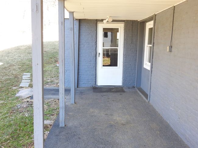 106 S Boss Row, House other with 3 bedrooms, 2 bathrooms and null parking in Fries VA | Image 26