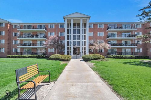 301-1050 N Farnsworth Ave, Aurora, IL, 60505-2094 | Card Image