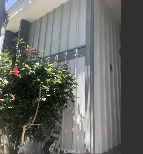 104-17072 Pch, Huntington Beach, CA, 92649 | Card Image