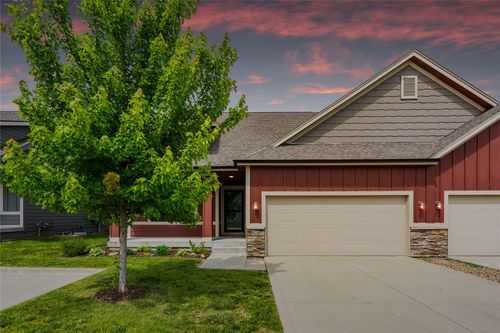 808 Plum St Nw, Bondurant, IA, 50035-1410 | Card Image