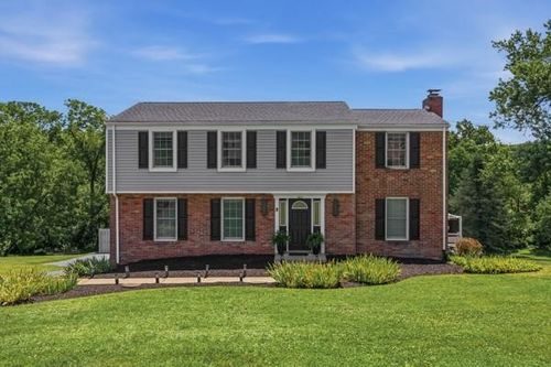 283 Brookwood Rd, Venetia, PA, 15367-1033 | Card Image