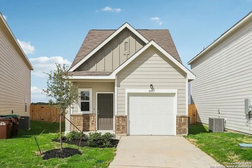 5222 Thistle Pl, San Antonio, TX, 78222-3700 | Card Image