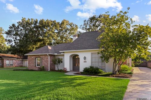 16332 Round Rock Ct, Baton Rouge, LA, 70817-6967 | Card Image
