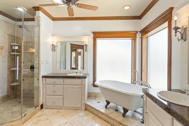 906 Millstone Ln, House other with 4 bedrooms, 4 bathrooms and null parking in Chandler TX | Image 22