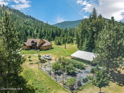 88 Fenway Rd, Sagle, ID, 83860 | Card Image