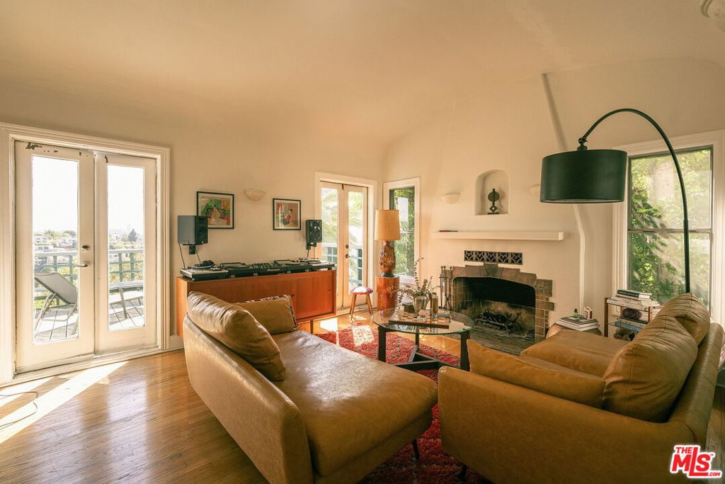 Residential in Los Angeles 5
