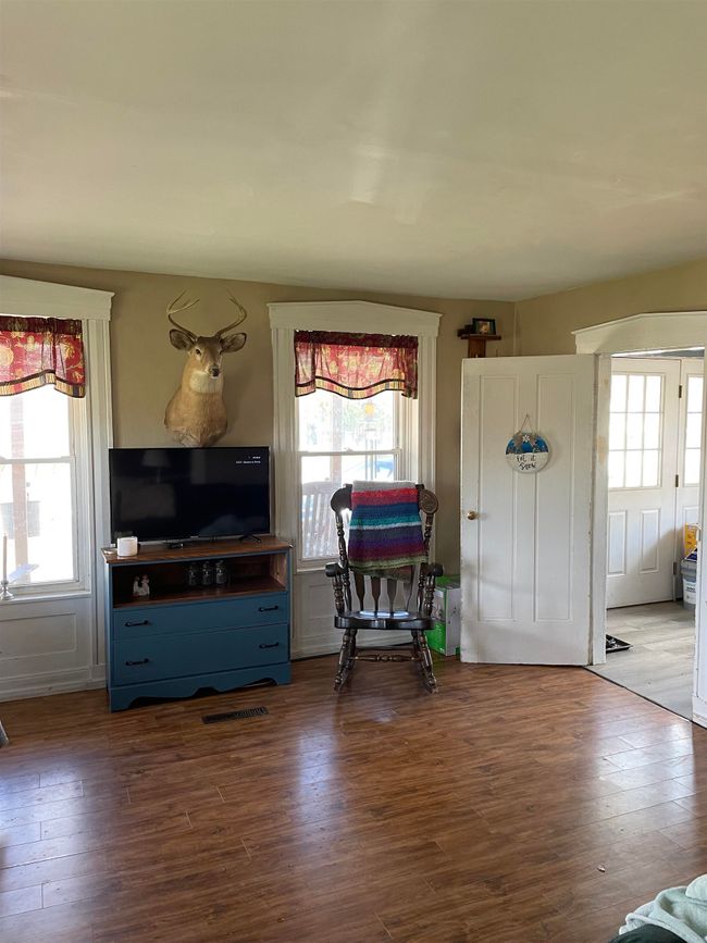 106 Central St, House other with 4 bedrooms, 1 bathrooms and null parking in Sheldon VT | Image 9