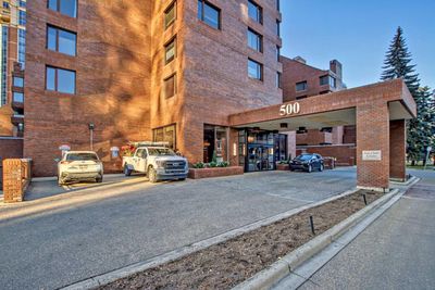 801 - 500 Eau Claire Ave Sw, Condo with 1 bedrooms, 2 bathrooms and 1 parking in Calgary AB | Image 1