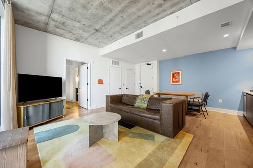 2509-48 East Avenue, Austin, TX, 78701 | Card Image