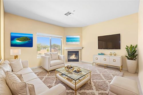 unit-101-2802 Green River Rd, Corona, CA, 92882-4602 | Card Image