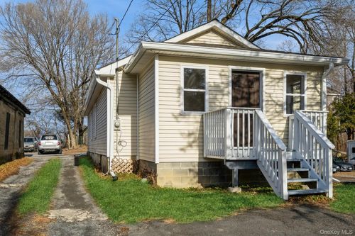 184 Ward St, Montgomery, NY, 12549-1269 | Card Image