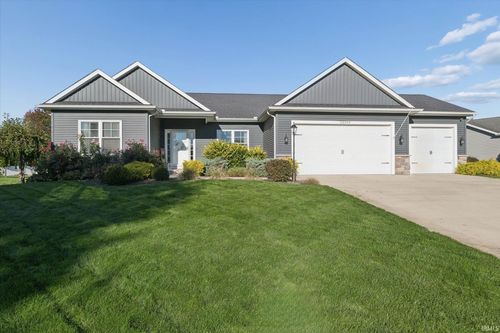 53393 Victor Dr, Granger, IN, 46530-5098 | Card Image