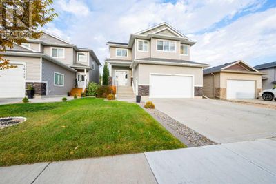 10422 128 Ave, House other with 5 bedrooms, 4 bathrooms and 4 parking in Grande Prairie AB | Image 1