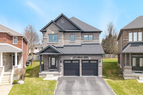 43 Auburn Crt, Barrie, ON, L4N6G9 | Card Image