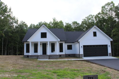 111 Edwards Ct, Grimsley, TN, 38565-2204 | Card Image