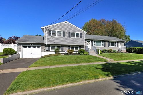 130 Brandon Avenue, Stratford, CT, 06614 | Card Image