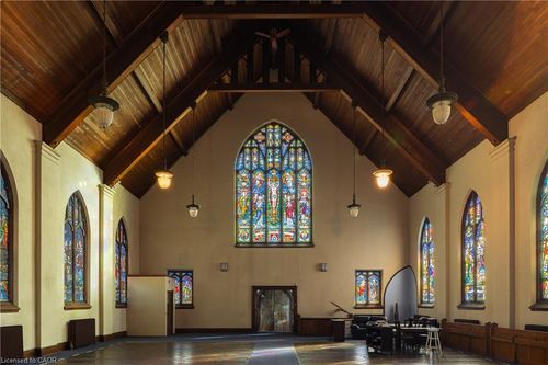 1401 King St E, Hamilton, ON, L8M3M1 | Card Image