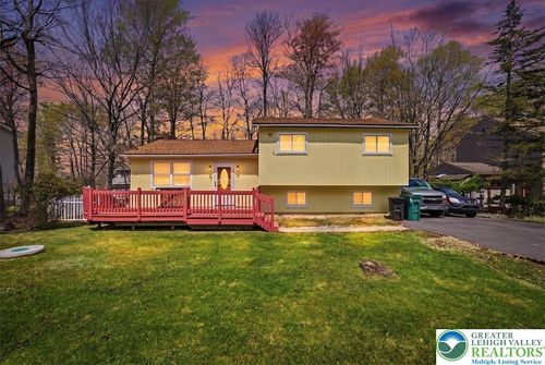 9579 Millwood Dr, Tobyhanna, PA, 18466-3816 | Card Image