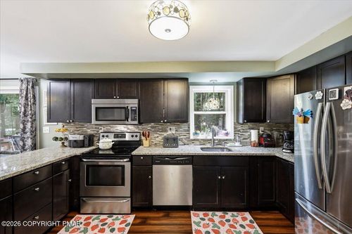 110 Gumwood Ln, Kunkletown, PA, 18058-8055 | Card Image