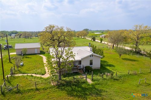243 County Road 442, Harwood, TX, 78632-4186 | Card Image
