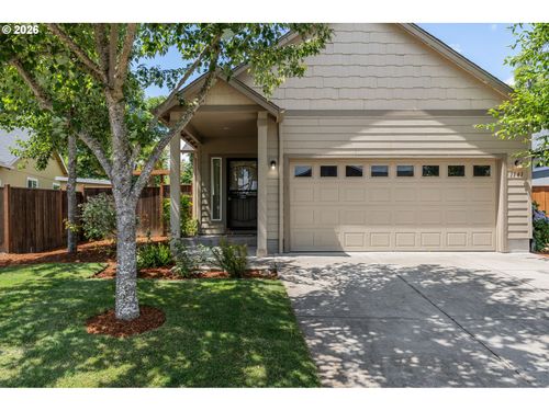 1141 Riverfront Way, CottageGrove, OR, 97424 | Card Image