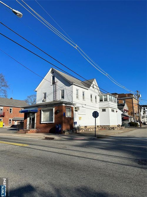 3-636, #3 Ringwood Ave, Wanaque, NJ, 07465-2016 | Card Image