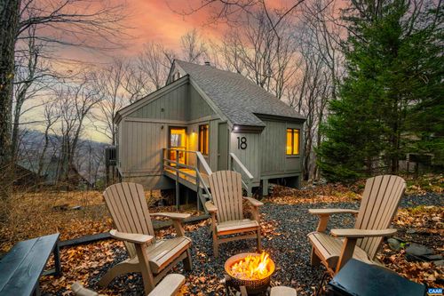 18 Squirrel Tree Ln, WINTERGREEN RESORT, VA, 22967-8236 | Card Image